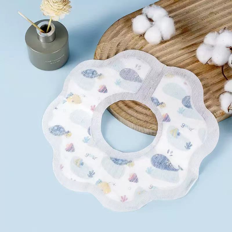 The standart shape of the BABY bib